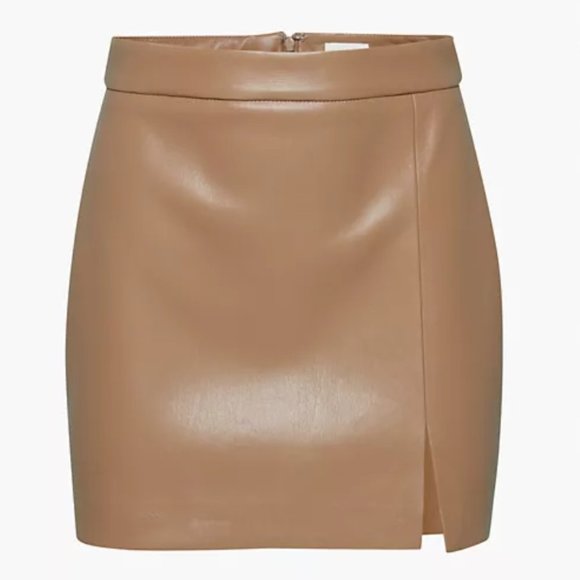 Aritzia Wilfred Patio Vegan Leather Mini Skirt Size 2 - Picture 1 of 5